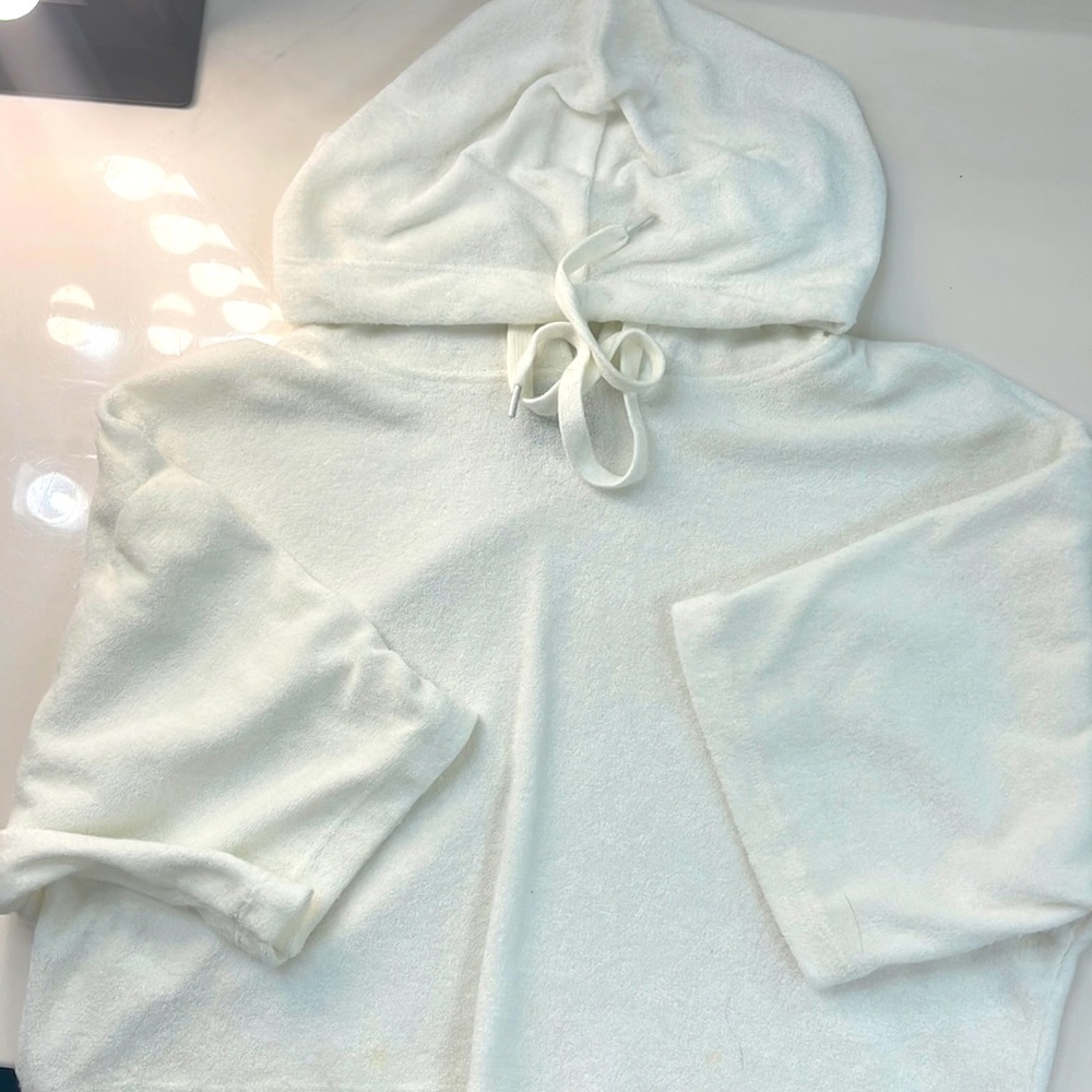 Cropped hoodie